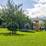 Drei-maedelhaus Ambs 2 *
