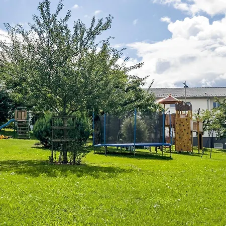 Drei-maedelhaus Ambs 2 Gornhofen